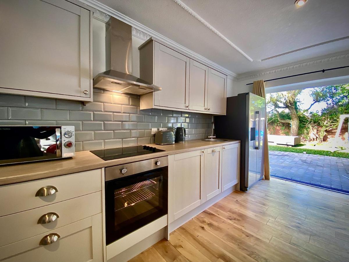 Beautiful Hot Tub Suite In Lytham St Annes Exterior foto